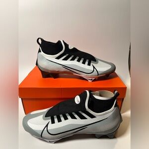 Nike Vapor Edge 360 Pro Football Cleats White Black DQ3670-100 Men’s Size 10.5